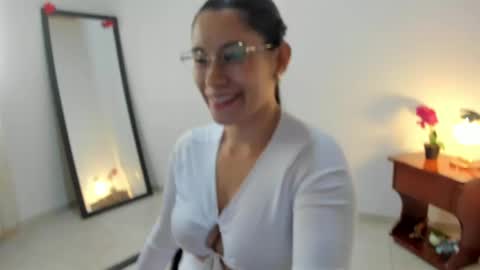 Snapshot of afrodita3123 chatting on May 2026 03:41:01 PM Lorena online show from May 2026 03:41:01 PM