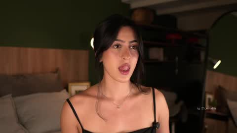 Emma online show from May 2026 11:32:02 PM
