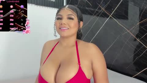 Snapshot of afrodita_roos_ chatting on May 2026 12:21:02 PM Afrodita Ross online show from May 2026 12:21:02 PM