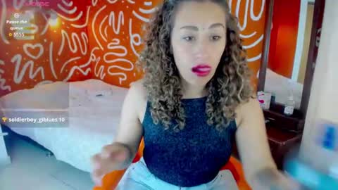 Snapshot of afrodita_solis chatting on June 2026 07:18:01 PM afrodita_solis online show from June 2026 07:18:01 PM