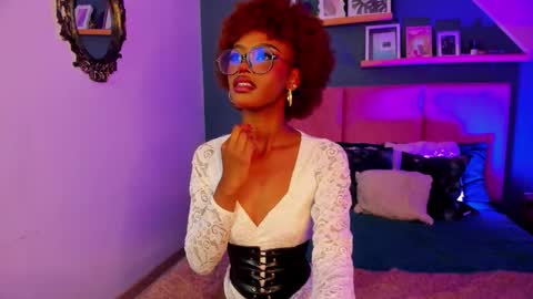 Snapshot of afrodita_sweeet chatting on November 2025 06:40:02 PM Afrodita online show from November 2025 06:40:02 PM