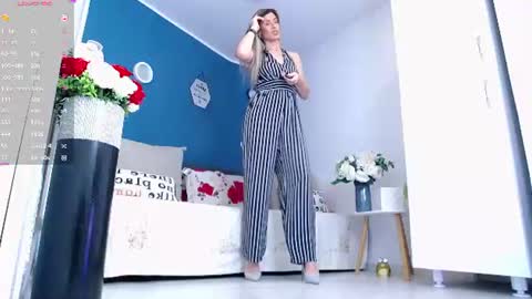 Snapshot of afroditha_ chatting on July 2026 03:14:02 PM Amalia online show from July 2026 03:14:02 PM