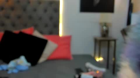 Snapshot of afrodiva69_ chatting on December 2025 06:46:02 PM Afro Diva online show from December 2025 06:46:02 PM