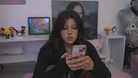 Agata online show from November 2025 02:54:01 AM