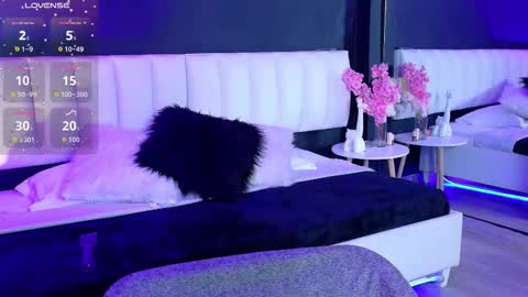 AGATA online show from November 2025 06:18:01 PM