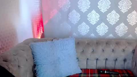 Snapshot of agata_grubisic chatting on July 2026 04:14:02 AM Agata grubisic online show from July 2026 04:14:02 AM