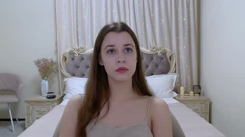 Agata Aisitt online show from February 2025 09:30:01 AM