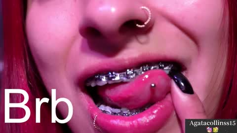 Agata Collinss online show from November 2025 04:38:01 PM