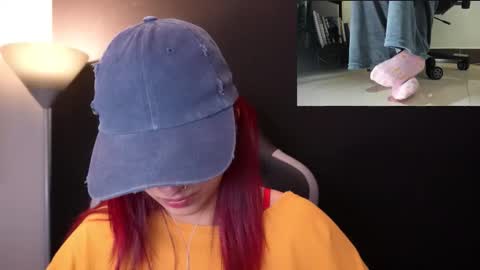 Snapshot of agatacollinsss chatting on February 2026 12:40:02 AM Agata Collinss online show from February 2026 12:40:02 AM