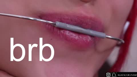 Agata Collinss online show from April 2026 10:37:02 PM