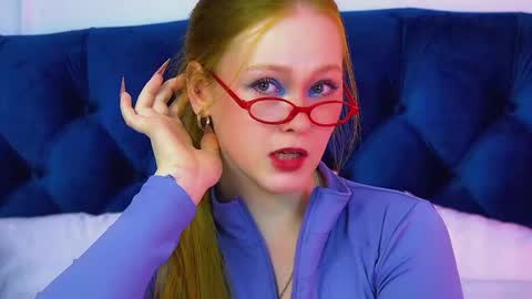 AgataFoxley online show from June 2026 06:20:01 AM