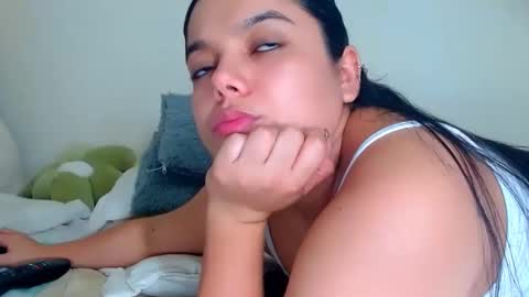 Snapshot of agatha_frank04 chatting on May 2026 11:45:02 PM Agatha online show from May 2026 11:45:02 PM