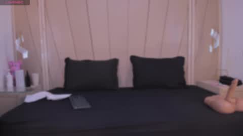 Agatha Steel online show from January 2026 08:00:02 PM