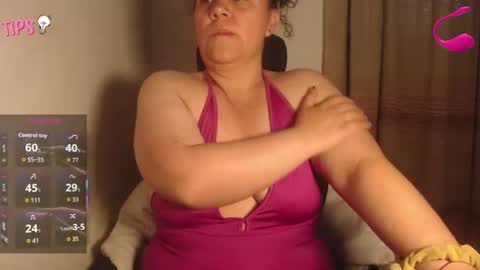 Snapshot of agathaaaa chatting on June 2026 10:57:02 AM online show from June 2026 10:57:02 AM