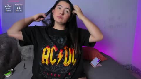 Snapshot of agathabel chatting on April 2026 12:20:01 PM agatha bel online show from April 2026 12:20:01 PM