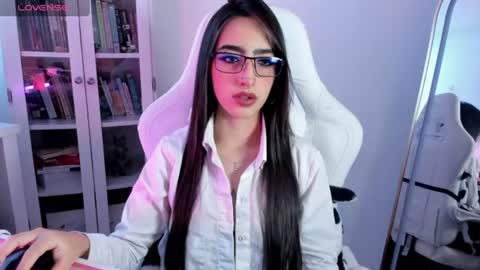 Snapshot of agathablair4 chatting on June 2026 12:04:02 PM agathablair4 online show from June 2026 12:04:02 PM