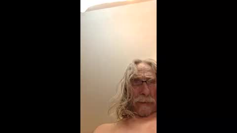 Snapshot of agedhardwood59618233 chatting on February 2026 09:16:02 AM agedhardwood59618233 online show from February 2026 09:16:02 AM