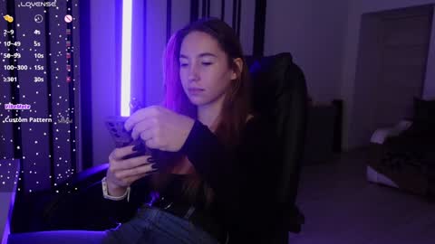 Agelina Lilly Laura online show from December 2024 06:16:02 AM