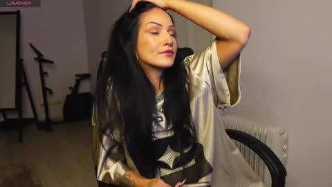 Agelina Lilly Laura online show from March 2026 08:23:01 PM