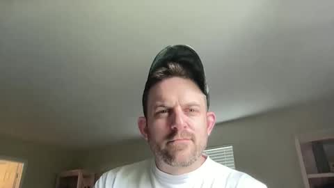 Snapshot of agiledawg chatting on May 2026 03:41:01 PM agiledawg online show from May 2026 03:41:01 PM