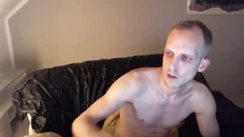 agin17 online show from December 2024 12:31:01 AM