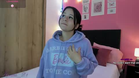 Snapshot of agnes_21 chatting on January 2025 09:42:02 PM ines online show from January 2025 09:42:02 PM