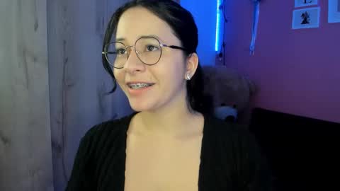  ines  online show from November 2025 03:27:01 PM