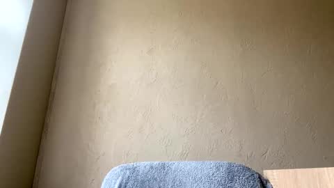 Agnes online show from October 2025 09:08:02 AM