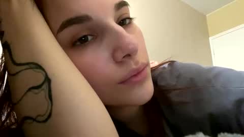 Agnes online show from November 2025 11:20:02 AM