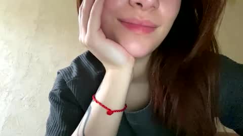 Agnes online show from November 2025 12:19:02 PM