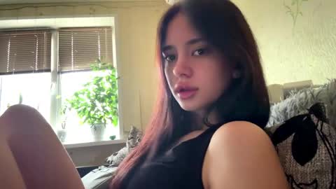 Snapshot of agripinaarington chatting on April 2026 06:09:01 AM Kate online show from April 2026 06:09:01 AM