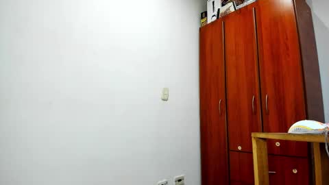 Agustin online show from March 2025 09:48:02 PM