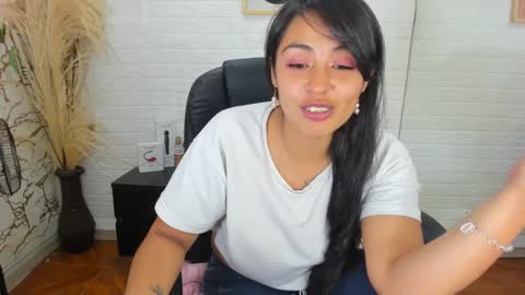 Ahisha online show from February 2025 03:14:01 PM