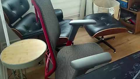 Ahmed online show from November 2025 10:23:01 PM