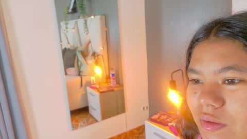 AHSLY online show from April 2026 11:37:01 AM