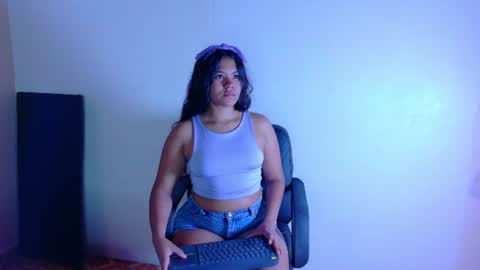 AHSLY online show from July 2026 07:49:02 PM