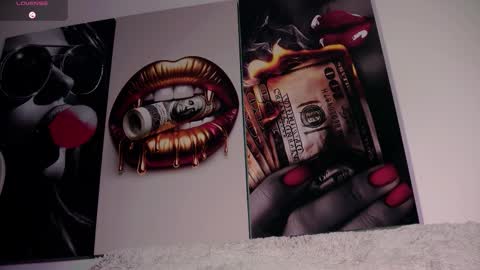 Aida  online show from October 2025 05:08:02 AM