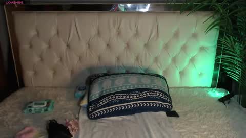 AIDAN online show from September 2025 11:53:02 PM