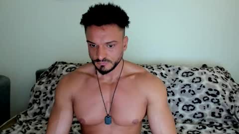 aidandark0 online show from October 2025 08:47:01 AM