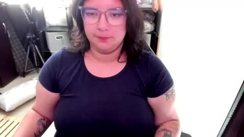 Catalina online show from December 2025 01:42:01 PM