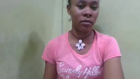 Snapshot of aimee982179 chatting on May 2026 08:21:01 AM aimee982179 online show from May 2026 08:21:01 AM