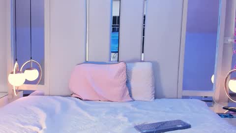 Snapshot of ainoanoire chatting on February 2026 12:26:01 PM online show from February 2026 12:26:01 PM