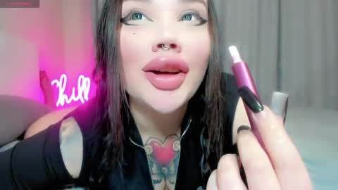 Snapshot of aira_vi chatting on May 2026 03:41:01 PM Aira online show from May 2026 03:41:01 PM