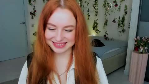 Louise online show from April 2026 08:09:02 PM