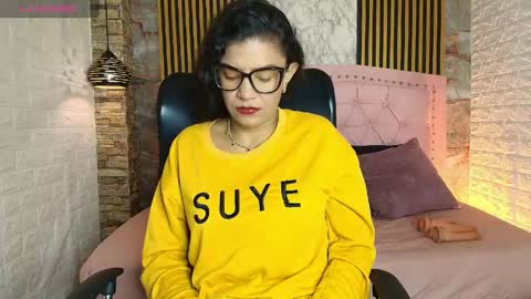 aisha__cambell online show from April 2026 10:06:01 AM