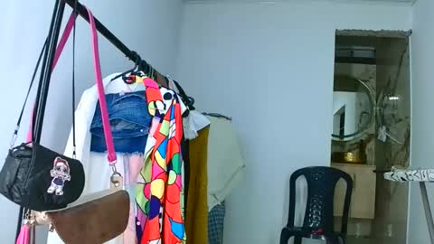 aisha koswell3 online show from April 2026 03:04:01 PM