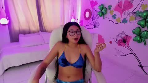 Aisha online show from March 2026 08:01:01 PM