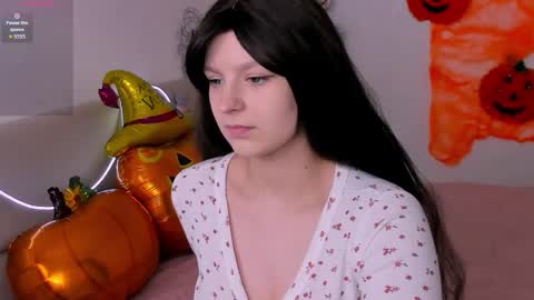 Aisha online show from October 2025 09:10:01 AM