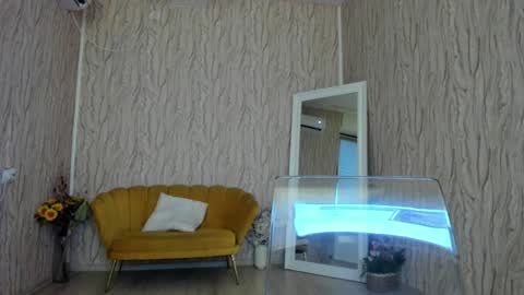 Aisha online show from January 2025 05:19:02 AM