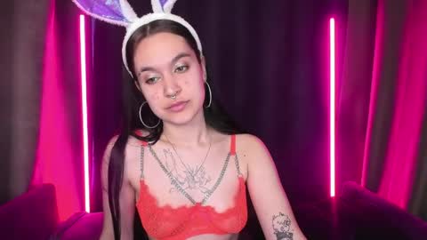 aishatempt online show from April 2026 01:47:01 AM